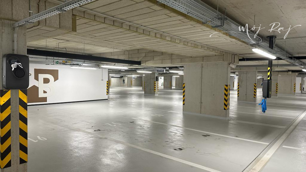 Parkovacie miesto v garáži na Račianskej v BA-Nové Mesto